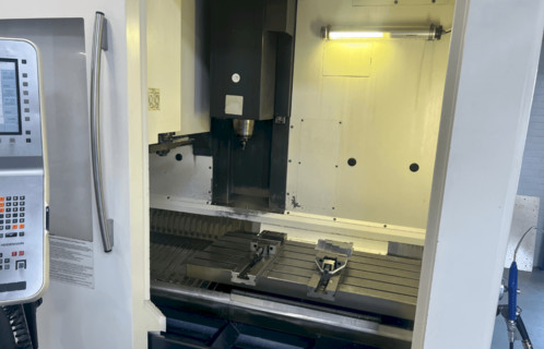 2working-room-of-dmg-mori-dmc-1035v-eco-machine